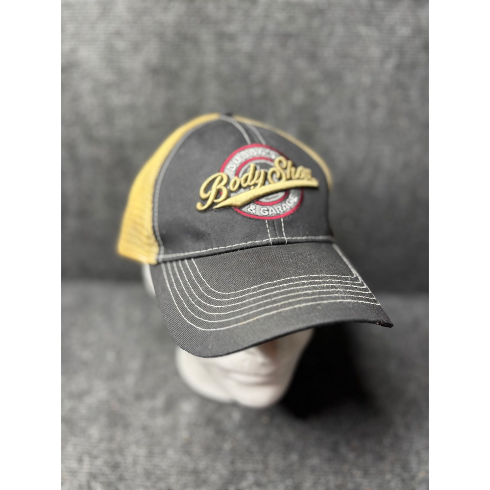 Garage Wear SMI Bubbas Body Shop Garage Trucker Hat Black Yellow Mesh Snapback